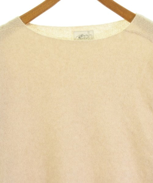 caph troupe เสื้อกันหนาว