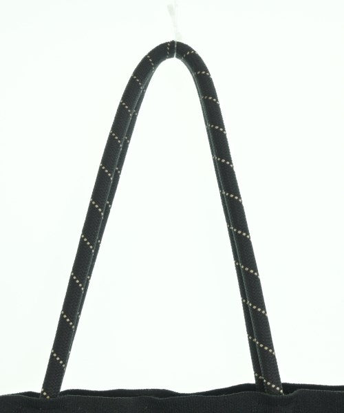 Tricote กระเป๋าถือขนาดใหญ่