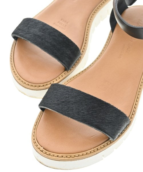 MAURO de BARI รองเท้าแตะ