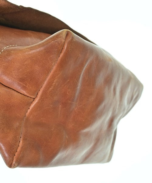 H 1203 MANO FECE กระเป๋าสะพาย