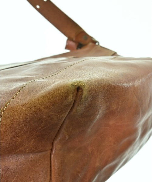 H 1203 MANO FECE กระเป๋าสะพาย