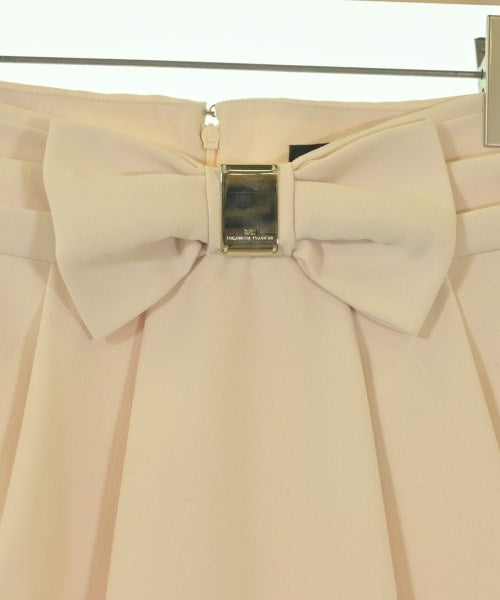 ELISABETTA FRANCHI กระโปรงยาวถึงเข่า