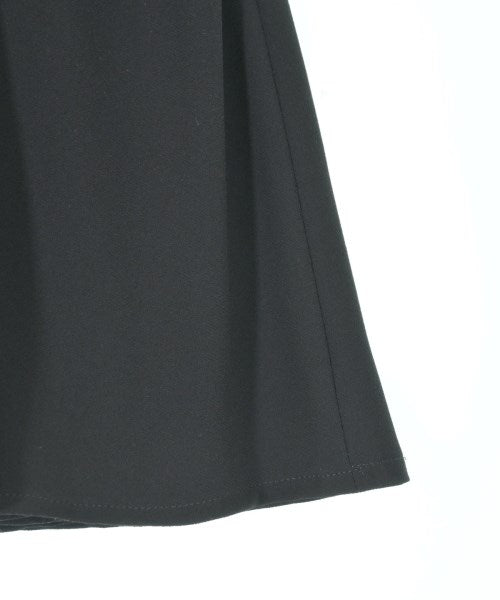 ELISABETTA FRANCHI กระโปรงสั้น