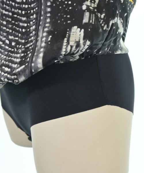 ELISABETTA FRANCHI เสื้อสตรี