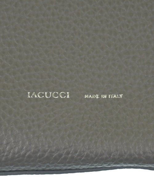 IACUCCI กระเป๋าถือ