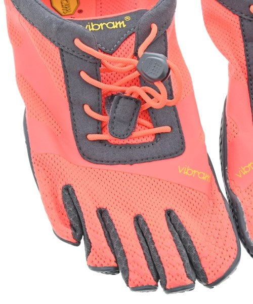 vibram รองเท้า อื่น