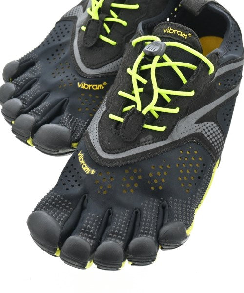 vibram รองเท้าผ้าใบ
