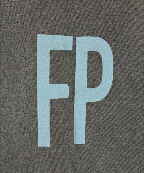 THE DAY ON THE BEACH เสื้อยืด/เสื้อท็อปส์