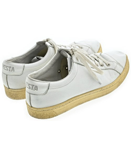 NOVESTA รองเท้าผ้าใบ