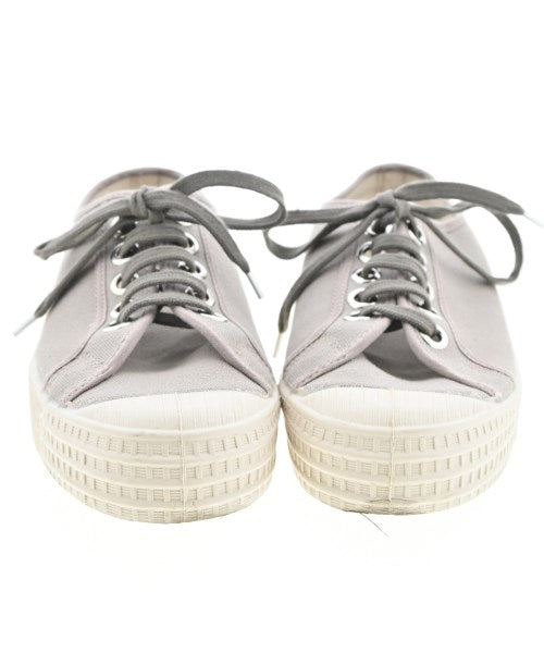 NOVESTA รองเท้าผ้าใบ