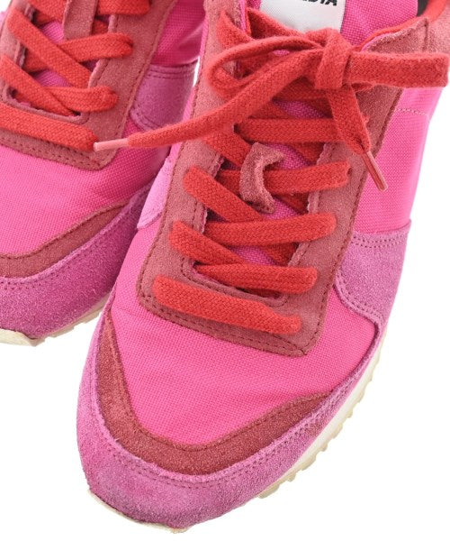 NOVESTA รองเท้าผ้าใบ