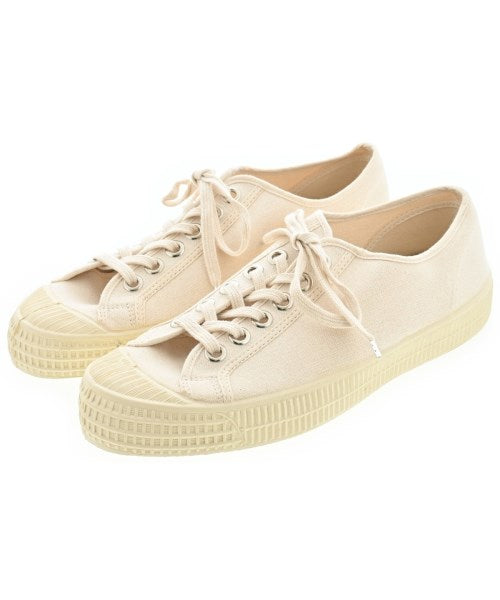 NOVESTA รองเท้าผ้าใบ