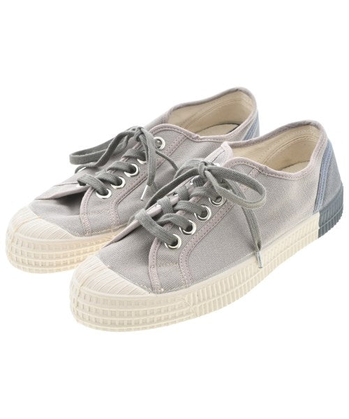 NOVESTA รองเท้าผ้าใบ