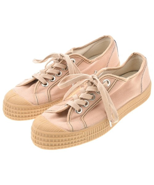 NOVESTA รองเท้าผ้าใบ