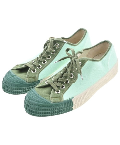 NOVESTA รองเท้าผ้าใบ
