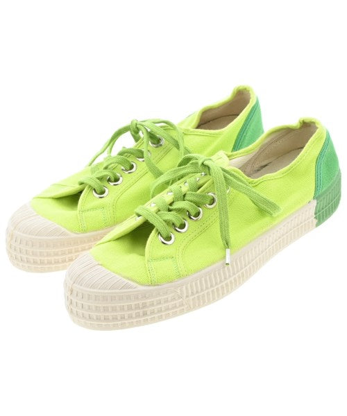 NOVESTA รองเท้าผ้าใบ