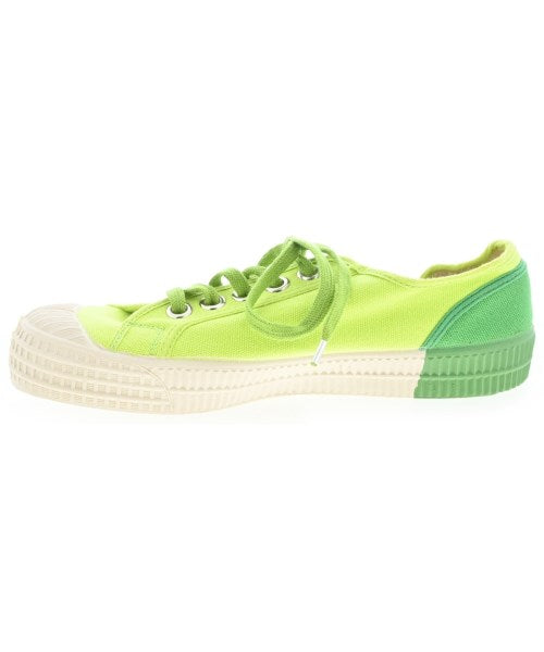 NOVESTA รองเท้าผ้าใบ