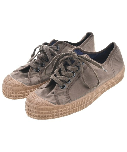 NOVESTA รองเท้าผ้าใบ