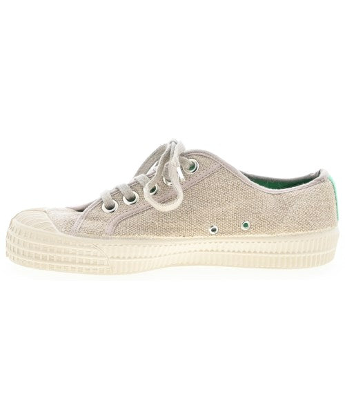 NOVESTA รองเท้าผ้าใบ