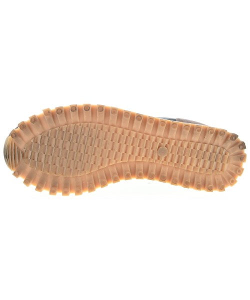 NOVESTA รองเท้าผ้าใบ