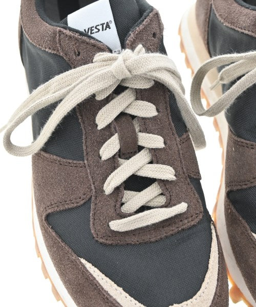 NOVESTA รองเท้าผ้าใบ