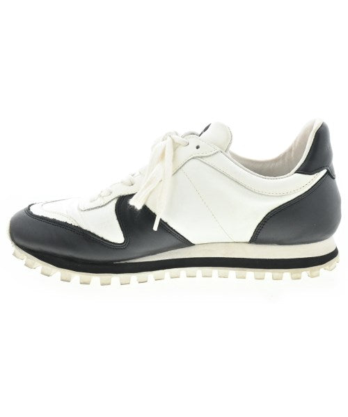 NOVESTA รองเท้าผ้าใบ