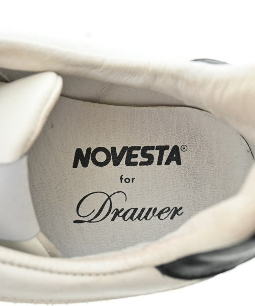 NOVESTA รองเท้าผ้าใบ