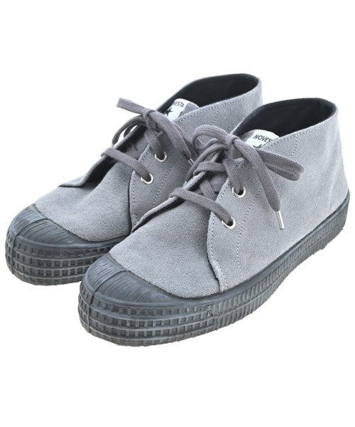 NOVESTA รองเท้าผ้าใบ