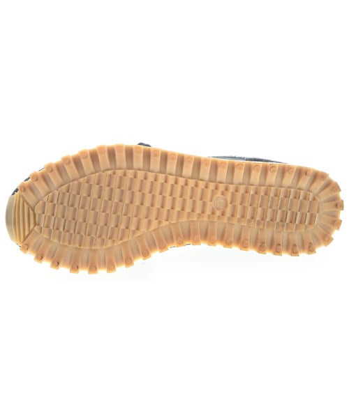 NOVESTA รองเท้าผ้าใบ