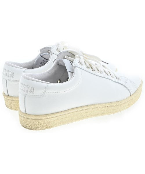 NOVESTA รองเท้าผ้าใบ