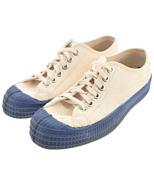 NOVESTA รองเท้าผ้าใบ