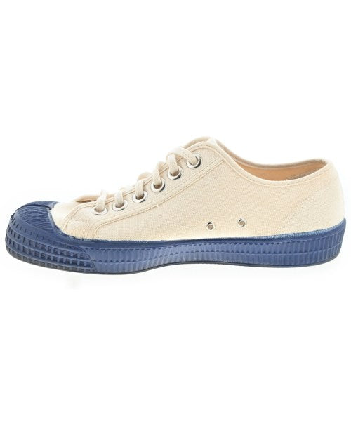 NOVESTA รองเท้าผ้าใบ