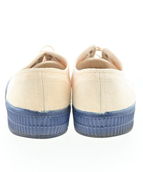 NOVESTA รองเท้าผ้าใบ