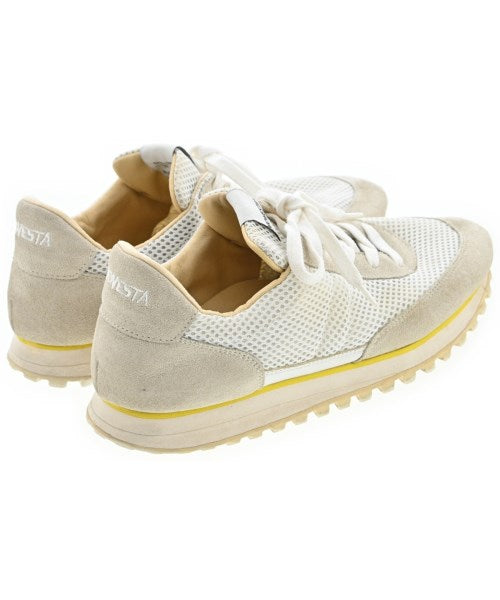 NOVESTA รองเท้าผ้าใบ