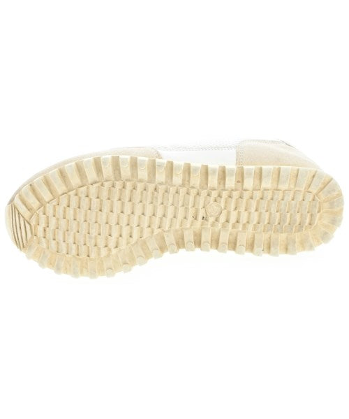 NOVESTA รองเท้าผ้าใบ