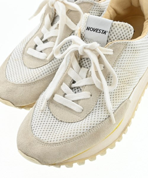 NOVESTA รองเท้าผ้าใบ