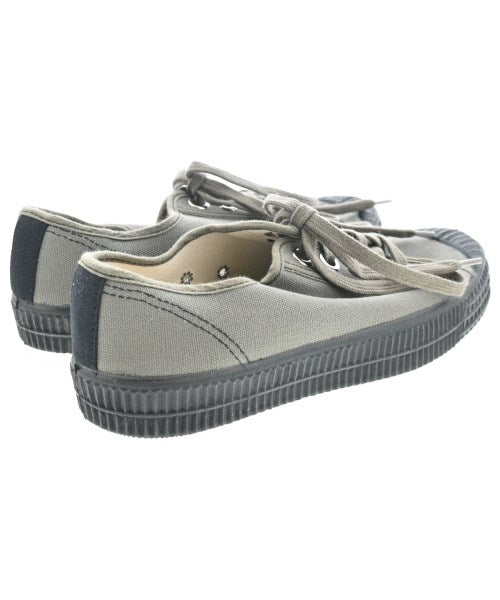NOVESTA รองเท้าผ้าใบ