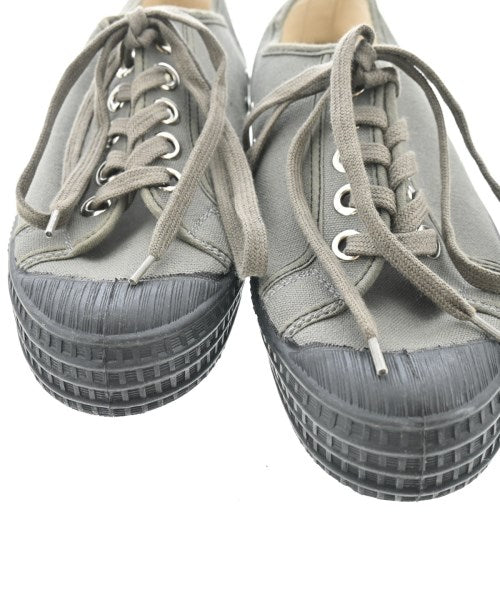 NOVESTA รองเท้าผ้าใบ