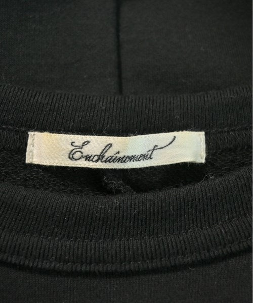 enchainement เสื้อยืด/เสื้อท็อปส์