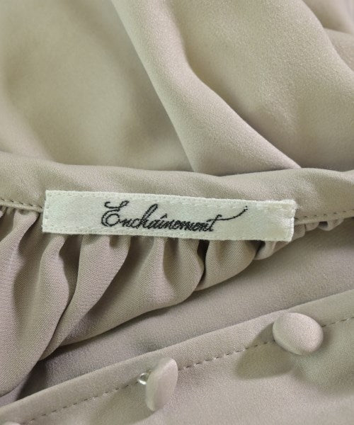 enchainement เสื้อสตรี