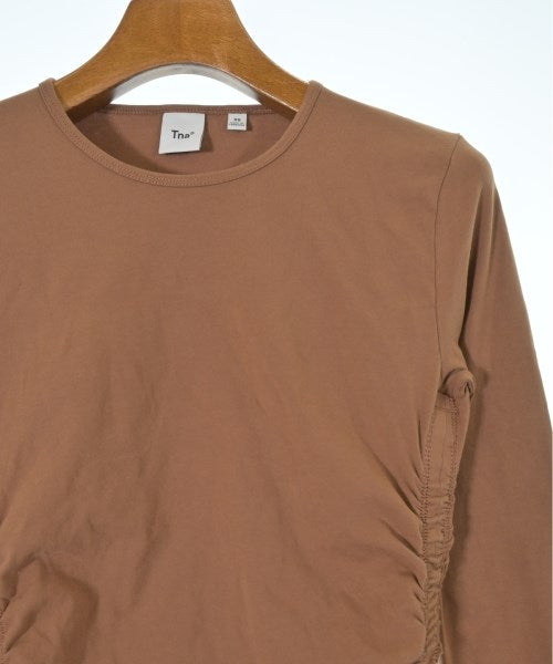 TNA เสื้อยืด/เสื้อท็อปส์