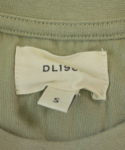 DL1961 เสื้อยืด/เสื้อท็อปส์