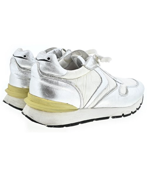 VOILE BLANCHE รองเท้าผ้าใบ