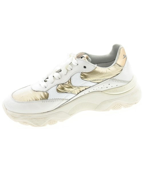 VOILE BLANCHE รองเท้าผ้าใบ