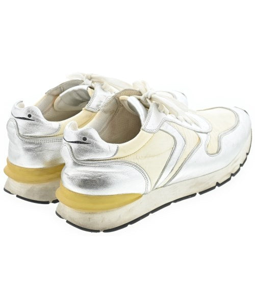 VOILE BLANCHE รองเท้าผ้าใบ