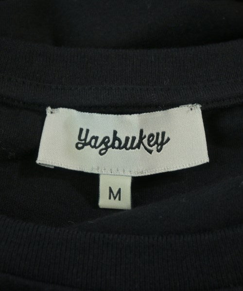 Yazbukey เสื้อยืด/เสื้อท็อปส์