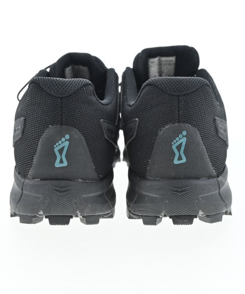 inov-8 รองเท้าผ้าใบ