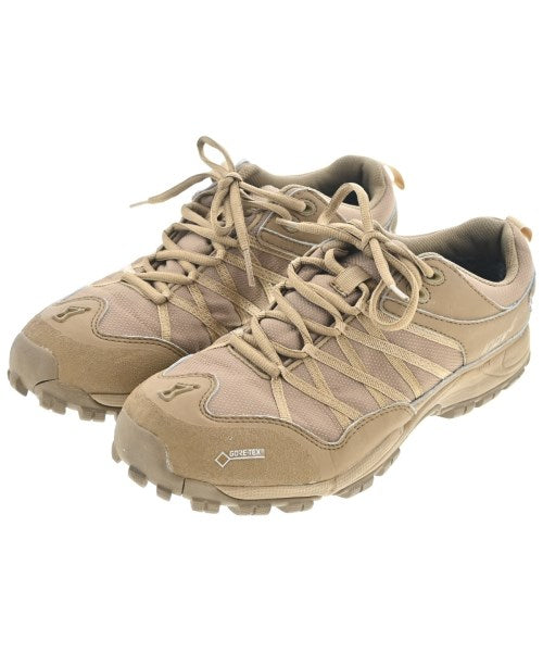 inov-8 รองเท้าผ้าใบ