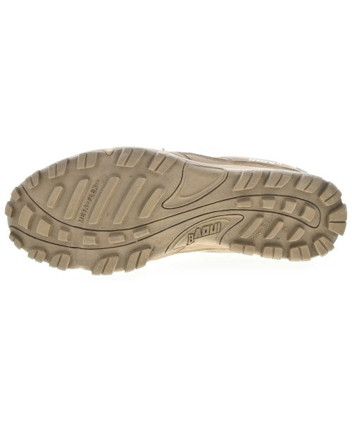 inov-8 รองเท้าผ้าใบ