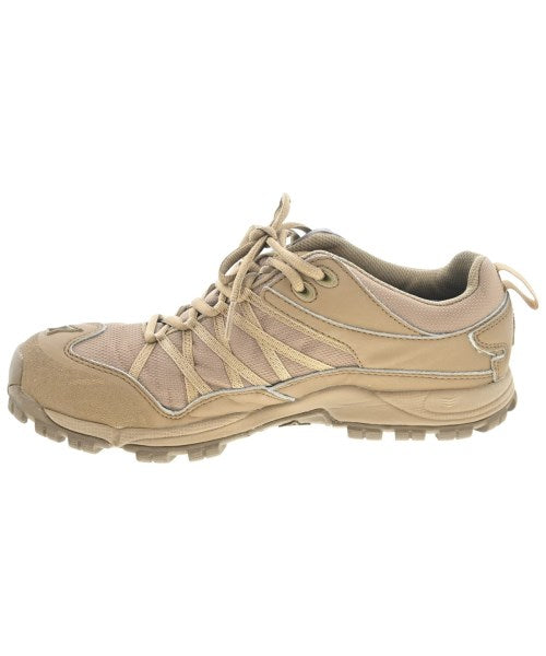 inov-8 รองเท้าผ้าใบ